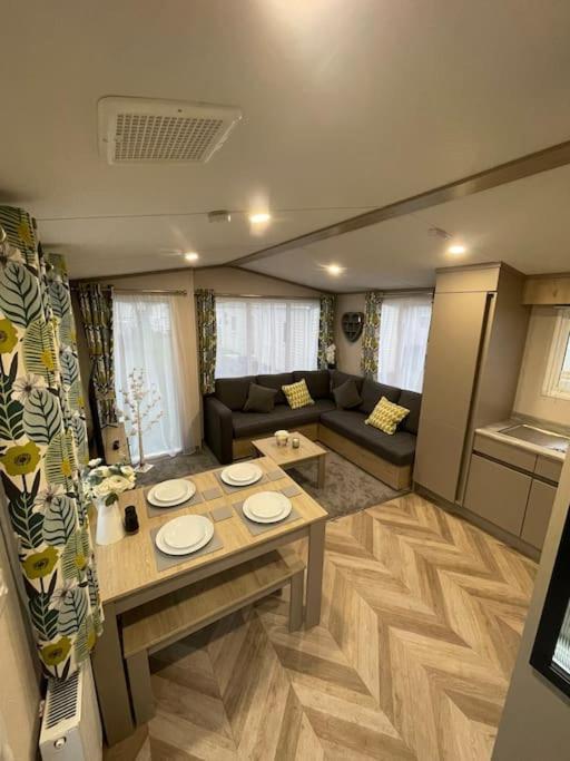 Brand New 6 Berth Holiday Home Selsey Exterior photo